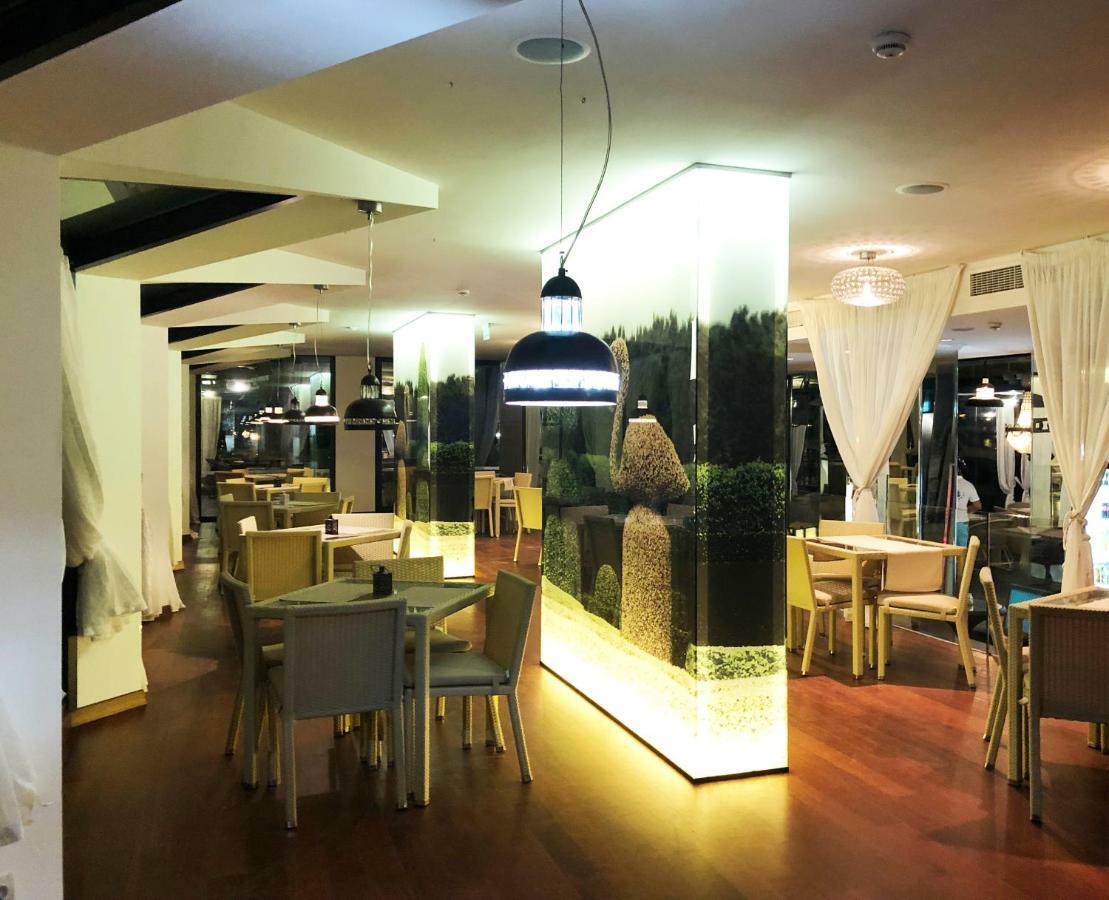 Boutique Studio At Oasis Vip Club Apartment ซันนีบีช ภายนอก รูปภาพ